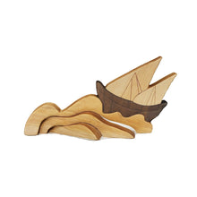 Load 3D model into Gallery viewer, DHOW ON WAVES

